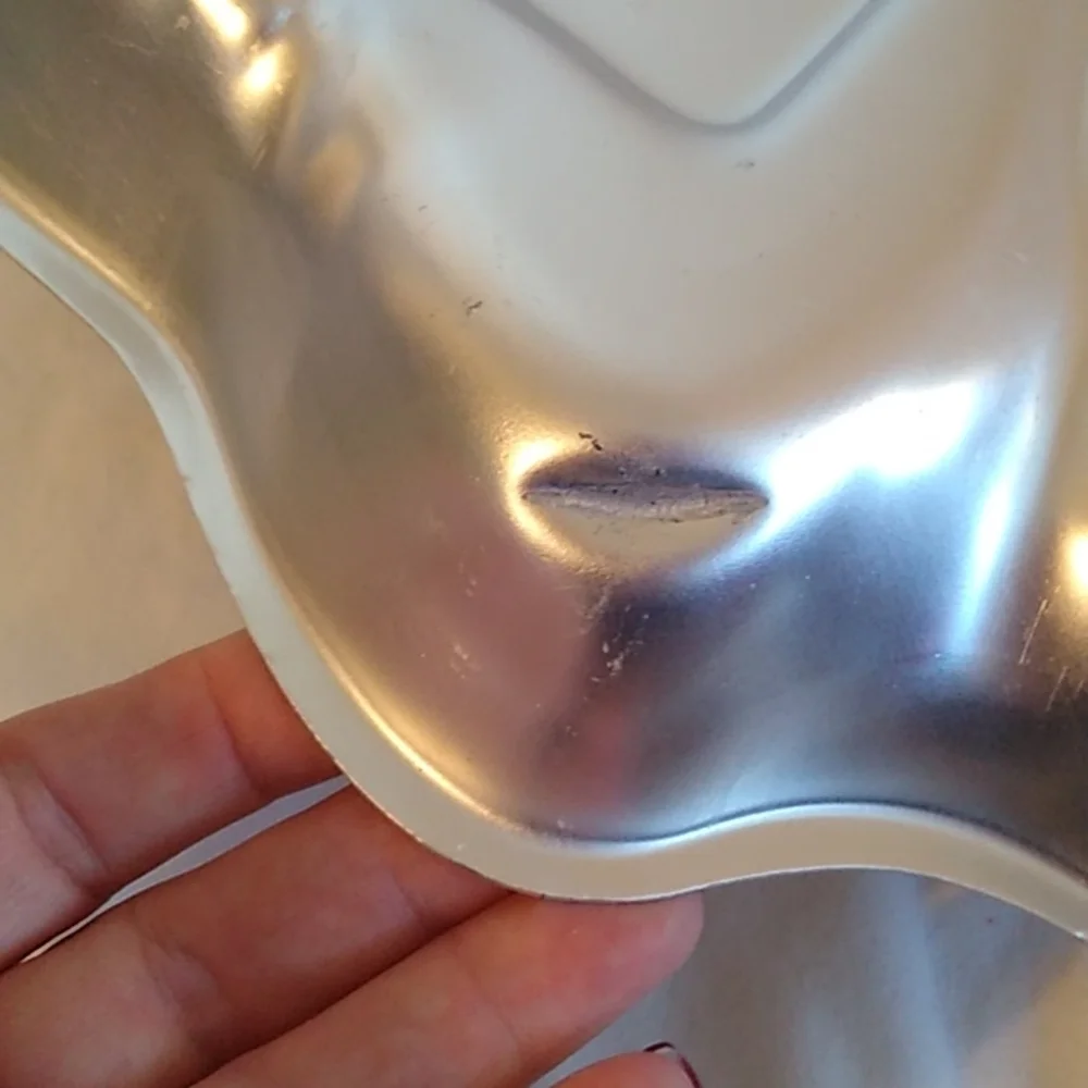 Wilton Vintage Bugs Bunny 1978 Cake Pan